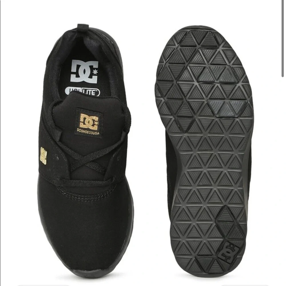 DC Black Shoes - Picture 7 of 17